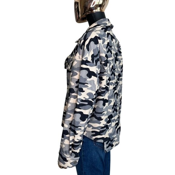 Savanna Jane Camo Utility Jacket - Black, Tan, Cream - Picture 6 of 10